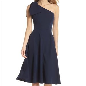 Gal Meets Glam Yvonne Dress